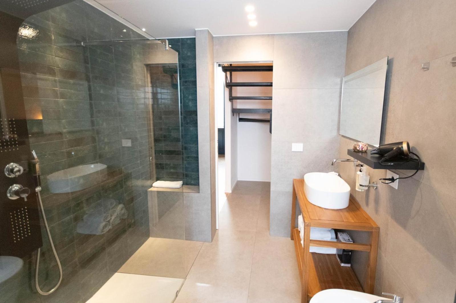 Centro Storico Rooms & Suites Manfredonia Bagian luar foto