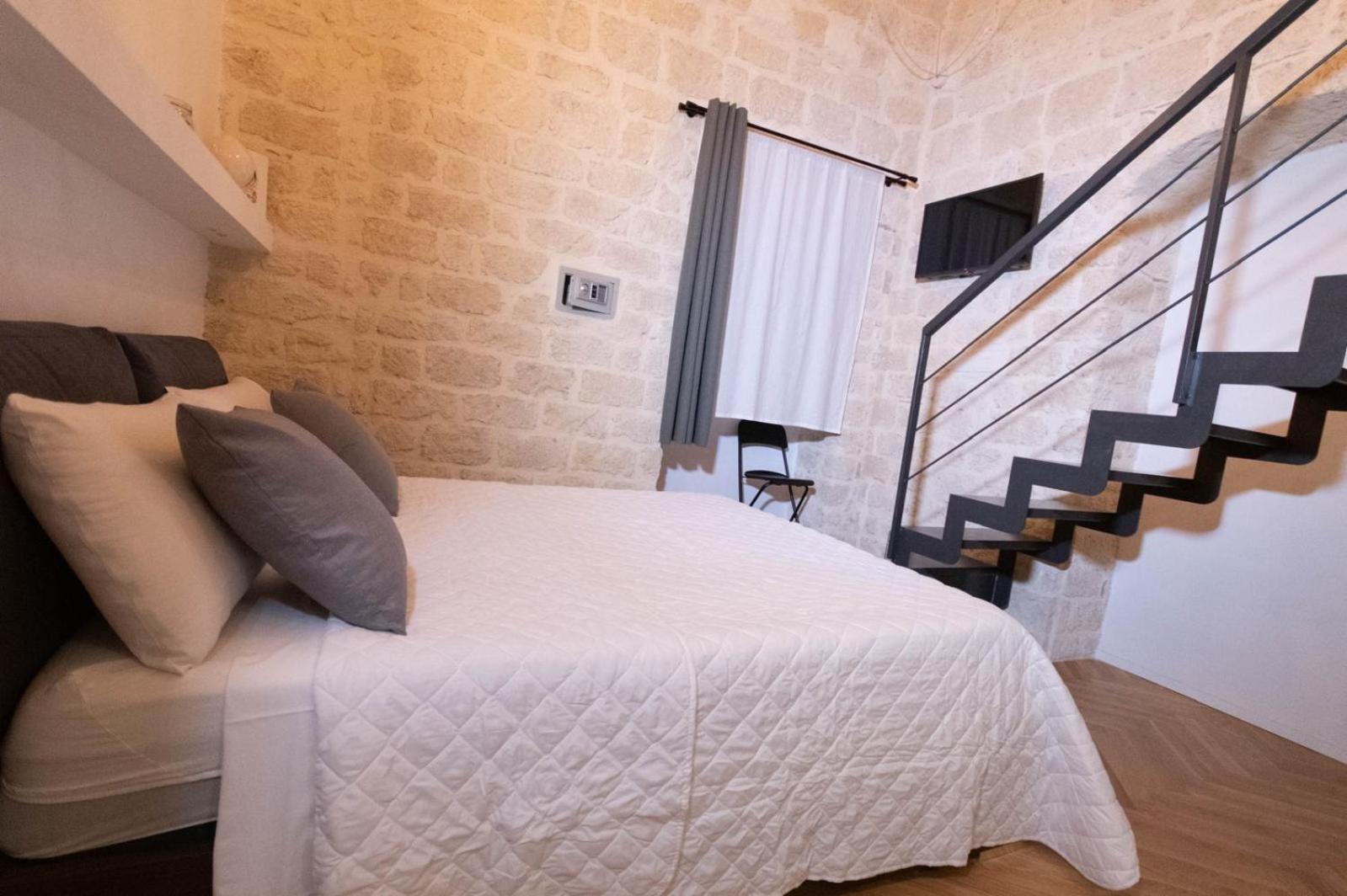 Centro Storico Rooms & Suites Manfredonia Bagian luar foto